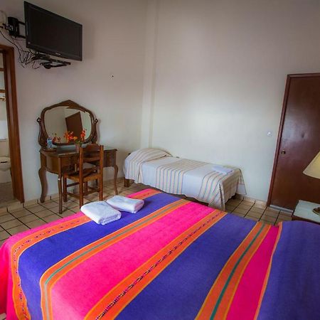 Hostal La Parroquia En Comala Exterior photo